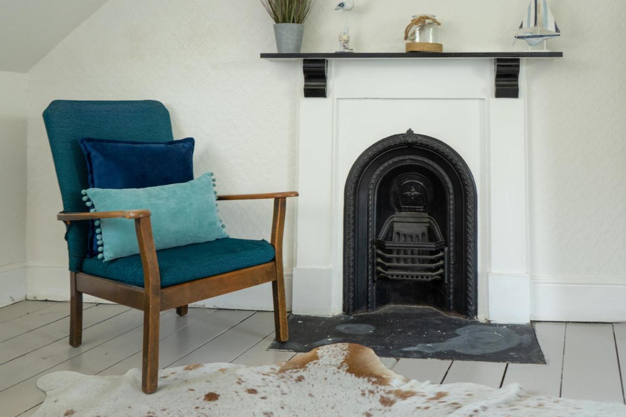 Belmont Villa - 4 Bed - Hot Tub Additional Cost - Sleeps 10-Tjs22Bv Ilfracombe Bagian luar foto