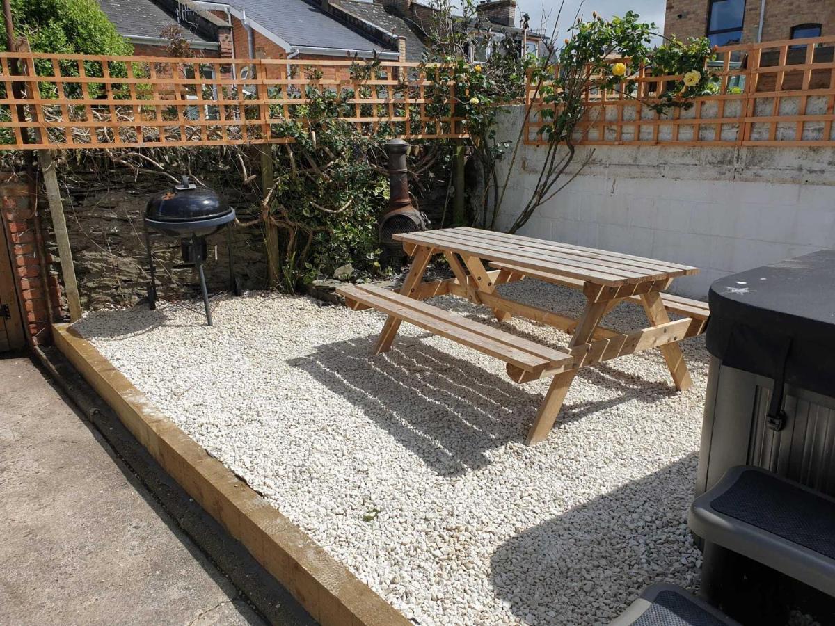 Belmont Villa - 4 Bed - Hot Tub Additional Cost - Sleeps 10-Tjs22Bv Ilfracombe Bagian luar foto